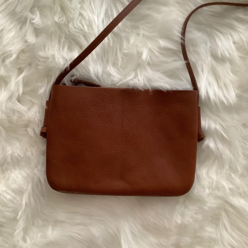 Madewell leather knotted crossbody bag